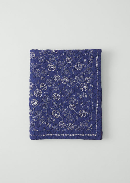 Pomegranate Print Quilt | Indigo Blue/Ecru